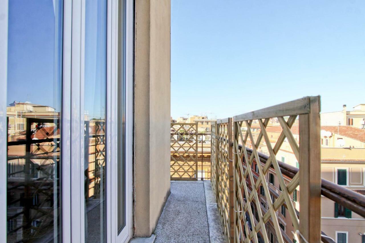 Bigfamilyflats - San Giovanni Basilica Rome Exterior photo
